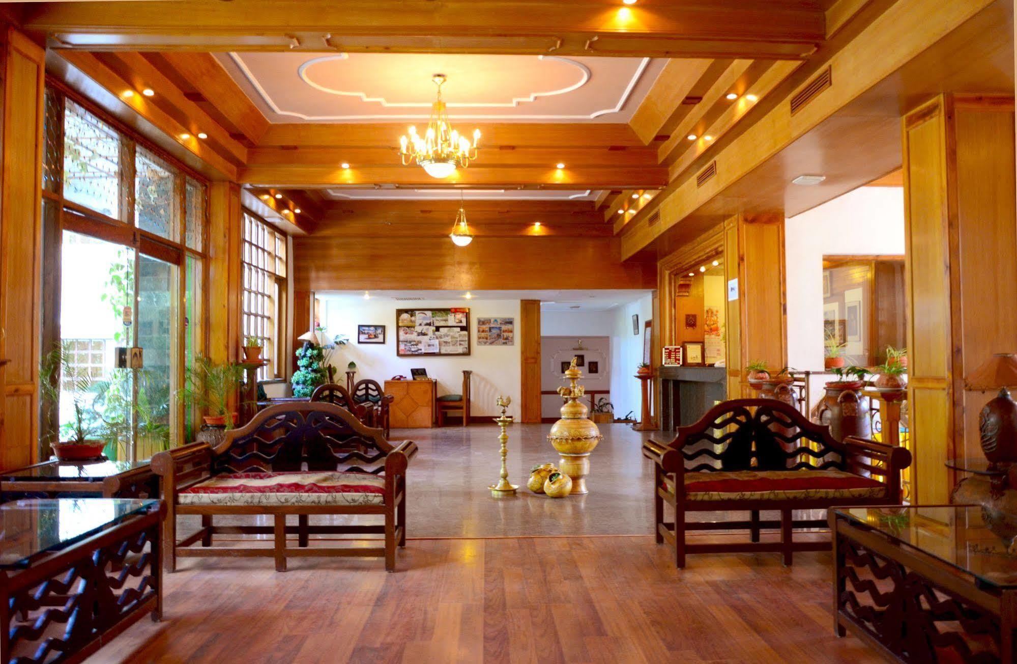 Hotel Manali Heights Exterior foto